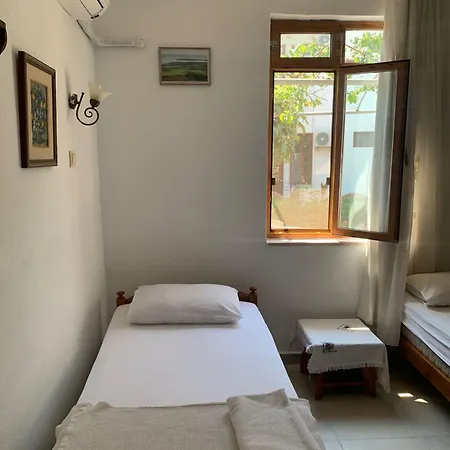 Kristal Bed & Breakfast