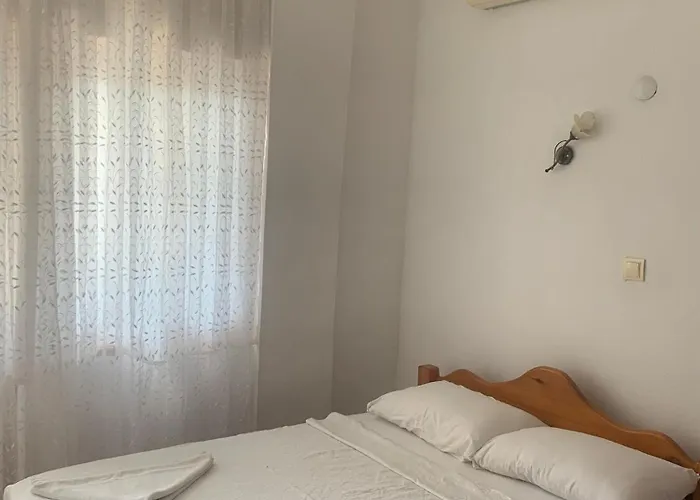 Kristal Oda ve Kahvaltı *